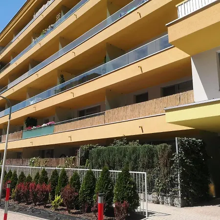 Hotell Apartament Amma - De Luxe - Free Parking *